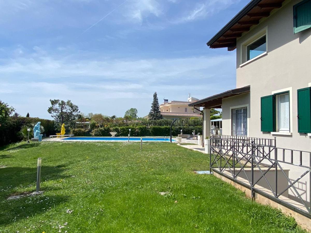 La Dolce Vita - Private Villa With Pool Moniga del Garda Exterior photo