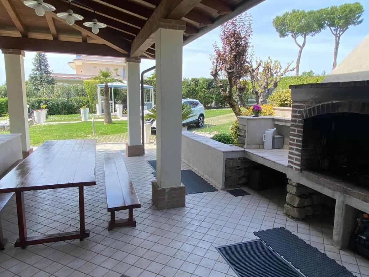 La Dolce Vita - Private Villa With Pool Moniga del Garda Exterior photo